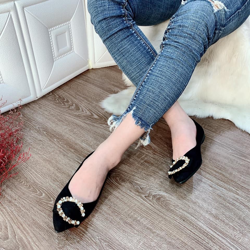 Giày búp bê khoá chữ C