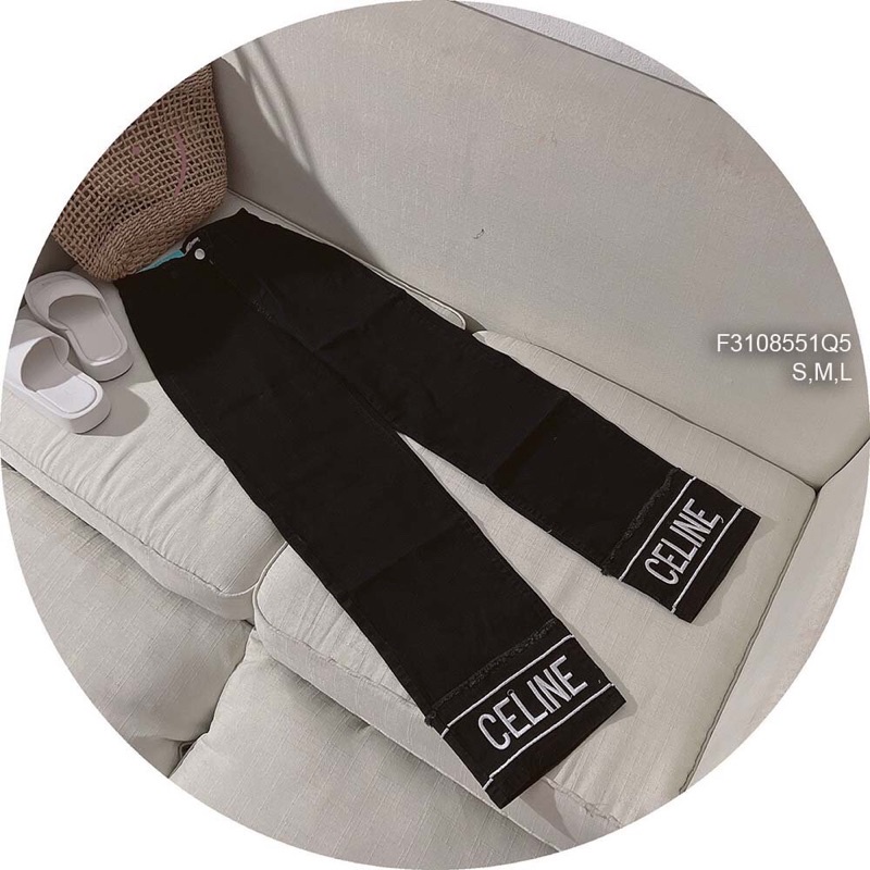 Quần jean dài lai lật cao đính tem và thêu Chữ các kiểu TT0408