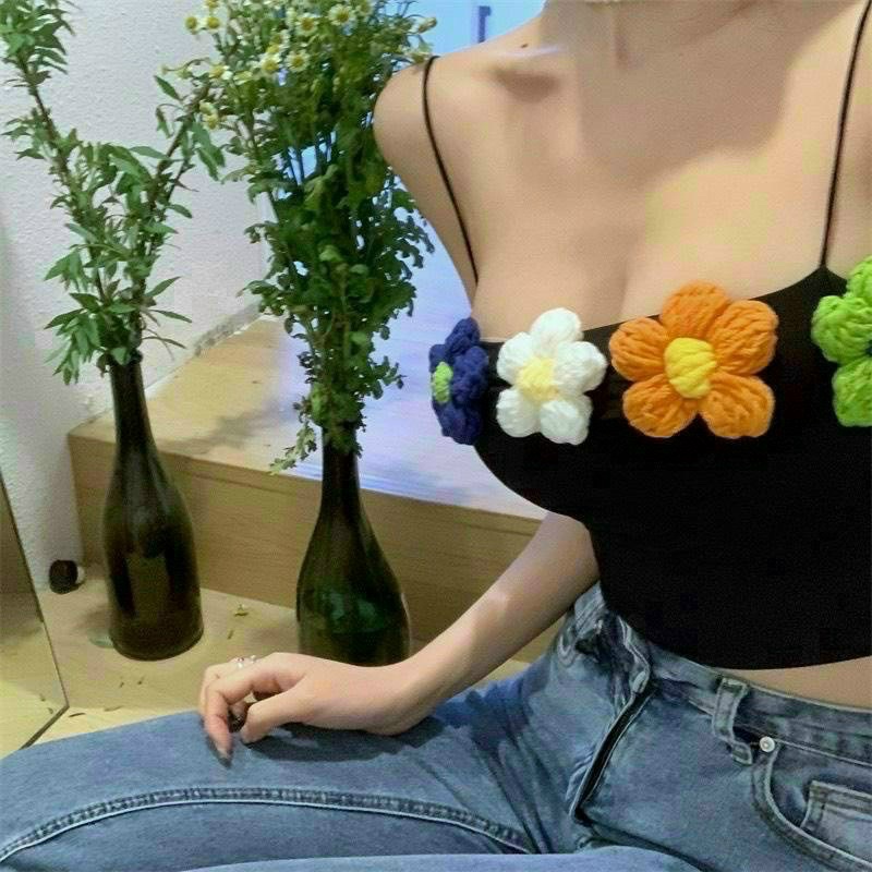 Áo hai dây gắn hoa xinh thêu len☘️☘️☘️☘️uk alohashop91
