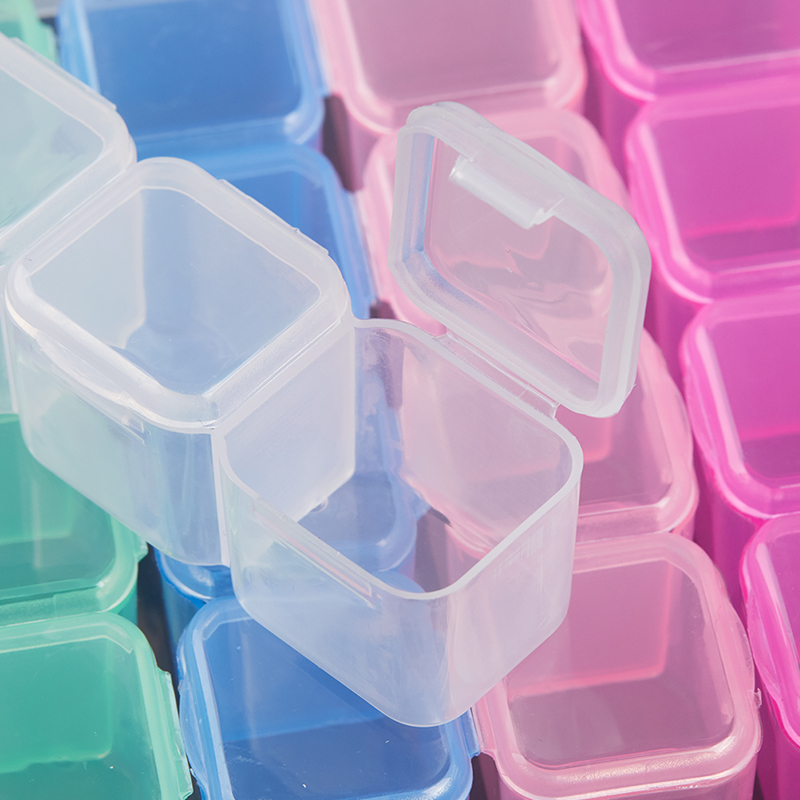 Hộp Đựng Hạt Nhựa 28 Ngăn Nhiều Màu Sắc