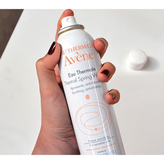 Xịt khoáng cấp ẩm dưỡng da Avene