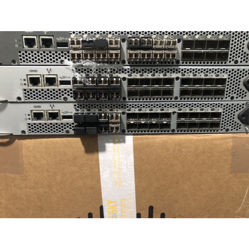 SAN Switch BROCADE 300