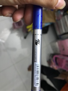 bút lông dầu pm04