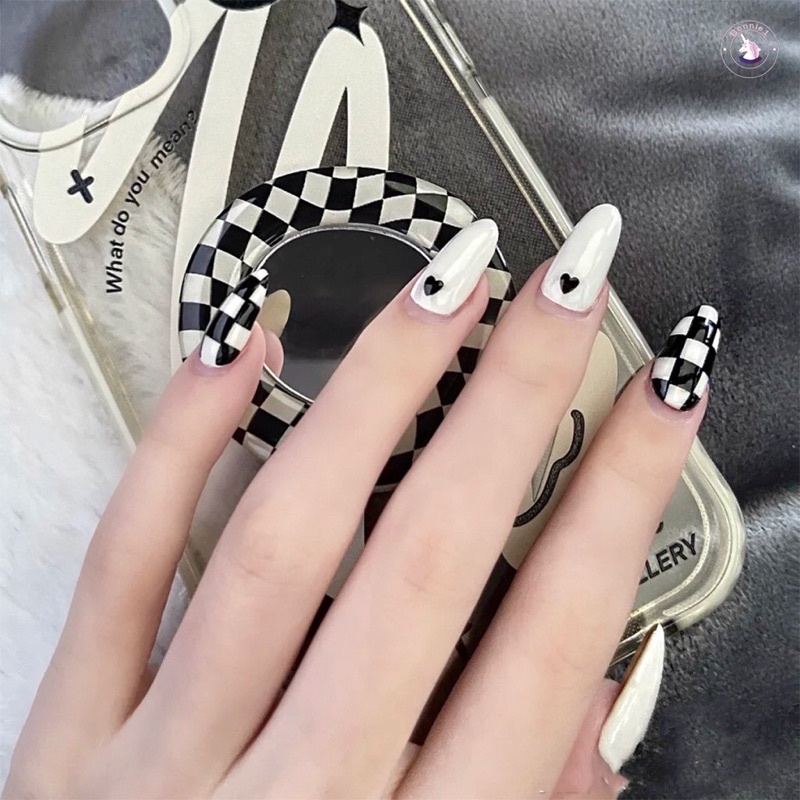 Nailbox móng giả thời trang phong cách Punk