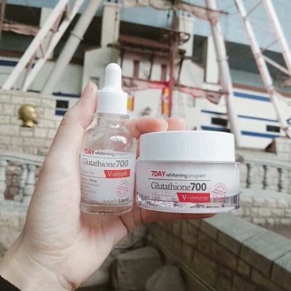 Kem dưỡng và serum trắng da 7Day
