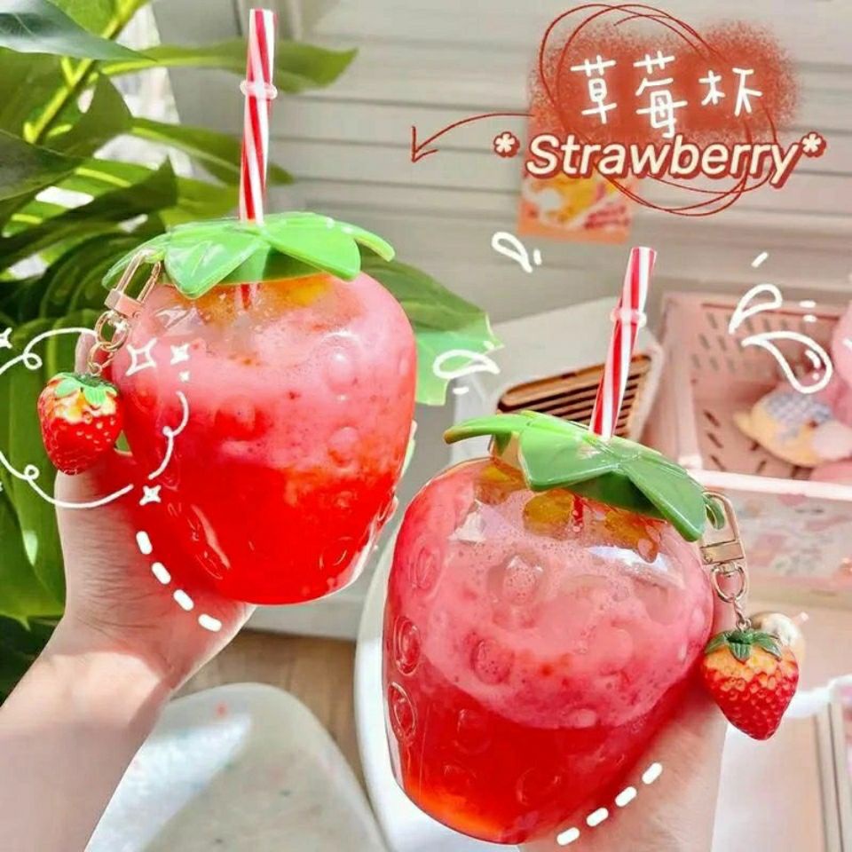 Ly uống nước hình dâu tây dễ thương dung tích 500ml Ly dâu có ống hút và phụ kiện dâu tây
