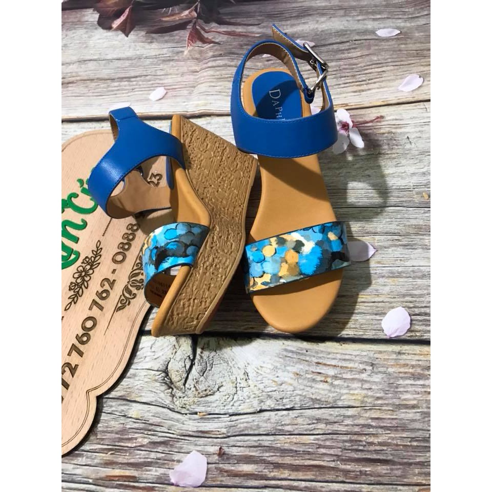 Sandal Daphne