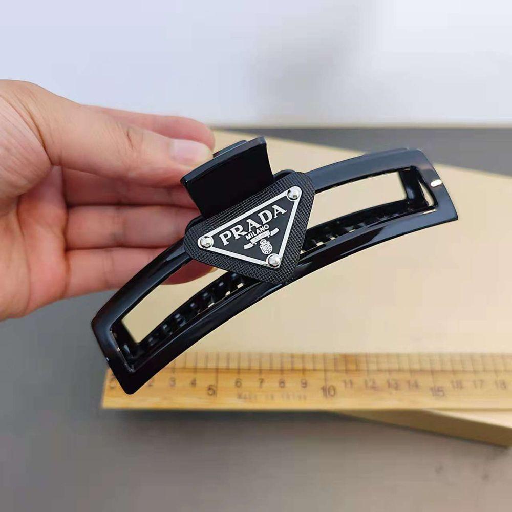 Kẹp Tóc Móng Vuốt Hình Học Cá Mập Tam Giác Kiểu Pháp Cổ Điển VANES1 Cho Nữ