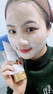 KEM RỬA MẶT COLAGEN LINH NHÂM