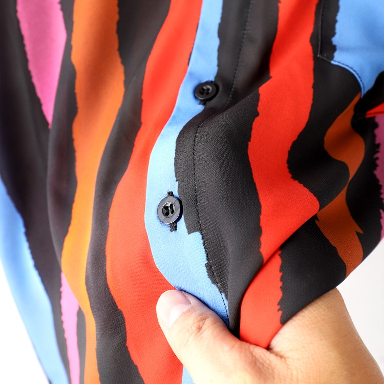 Áo sơ mi nam ngắn tay vải lụa thoáng mát, không nhăn , form regular, họa tiết sọc nhiều màu Redstripes AMANLAB