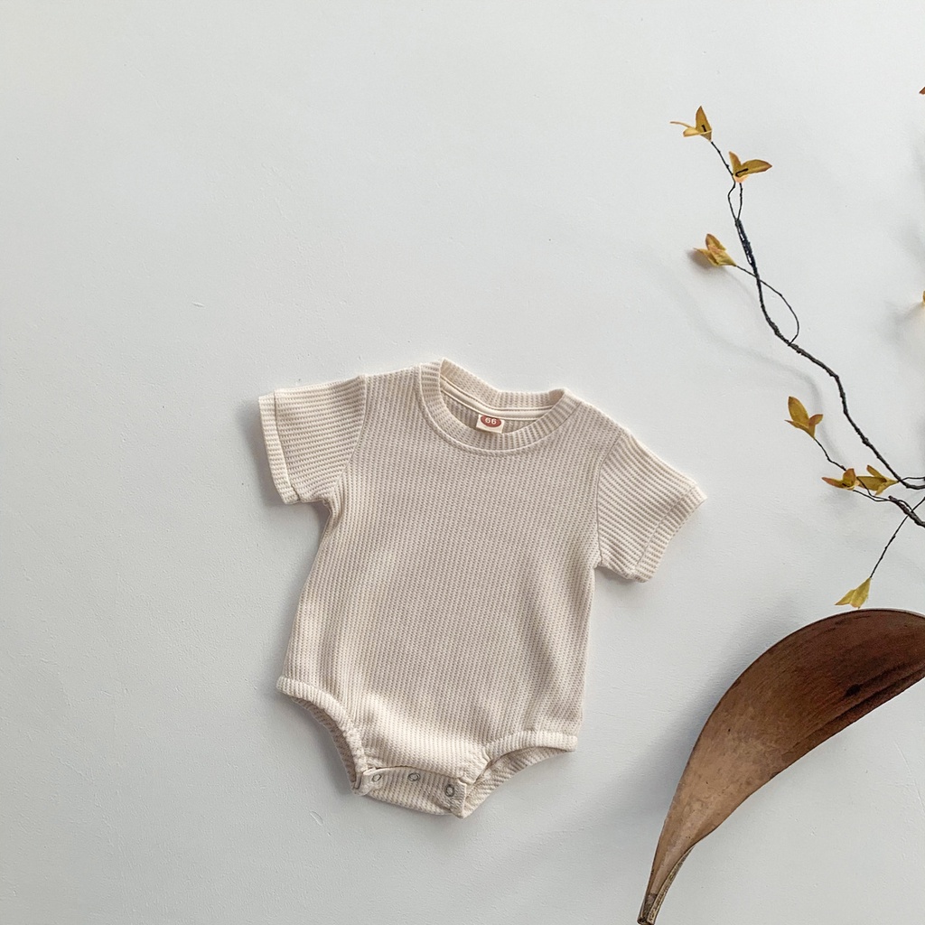 Áo liền quần bằng cotton tay ngắn màu sắc đơn giản cho bé