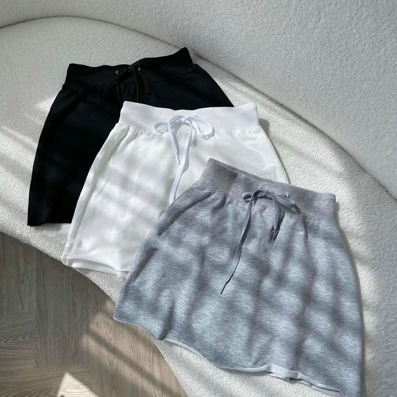 Set chân váy áo hai dây có lót trong chữ A co giãn tôn dáng
