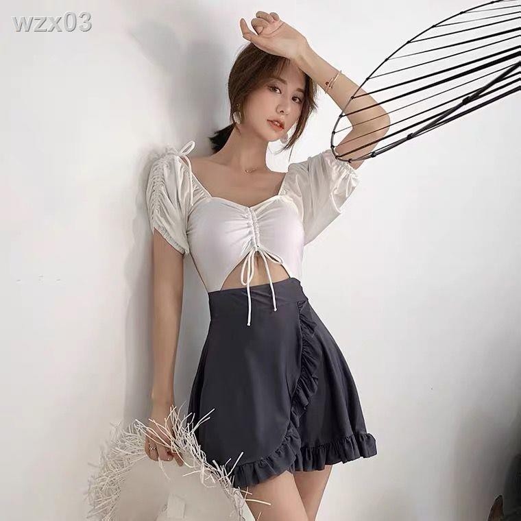 Áo tắm một mảnh kiểu Pháp nhẹ nhàng che bụng trông mỏng và phẳng Fairy Fan Simple Ruffled Les Swimsuit | BigBuy360 - bigbuy360.vn