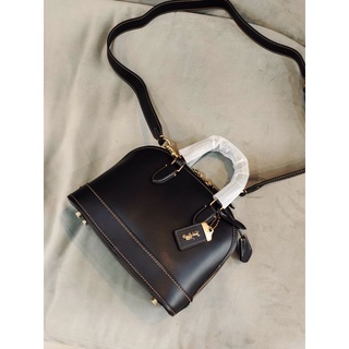 Túi Coach hến siêu phẩm