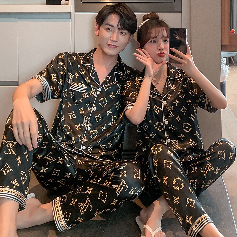 Plus Bộ Đồ Ngủ Tay Ngắn Vải Lụa Satin Thời Trang Cho Nam Và Nữ Size M-5Xl