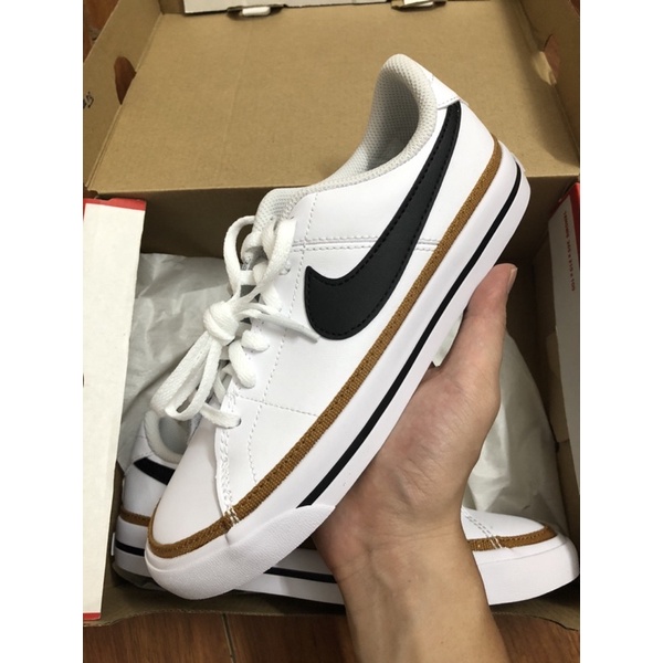 Giầy thể thao Nike court legacy