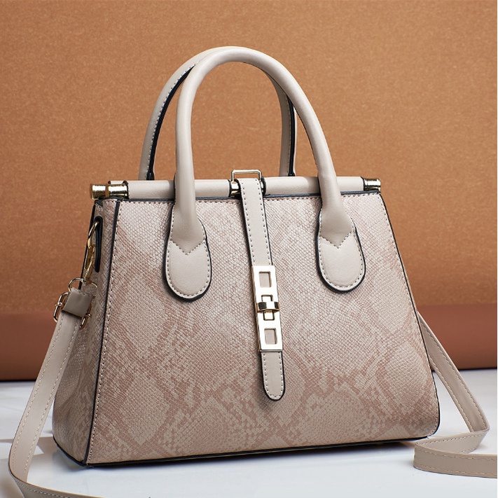 Túi qoai xách nữ họa tiết da rắn mới phong cách Châu Âu xu hướng thời trang retro dành cho giới công sở