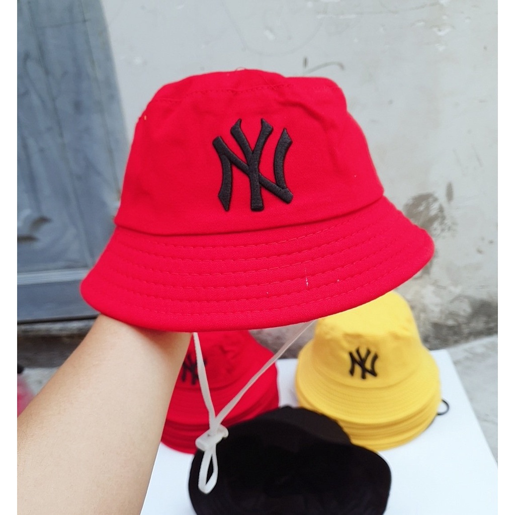 Mũ nón bucket rộng vành NY cho bé 1-4 Tuổi có dây chống rơi