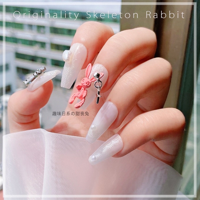 Khuyên tai thỏ trang trí móng tay nhiều loại