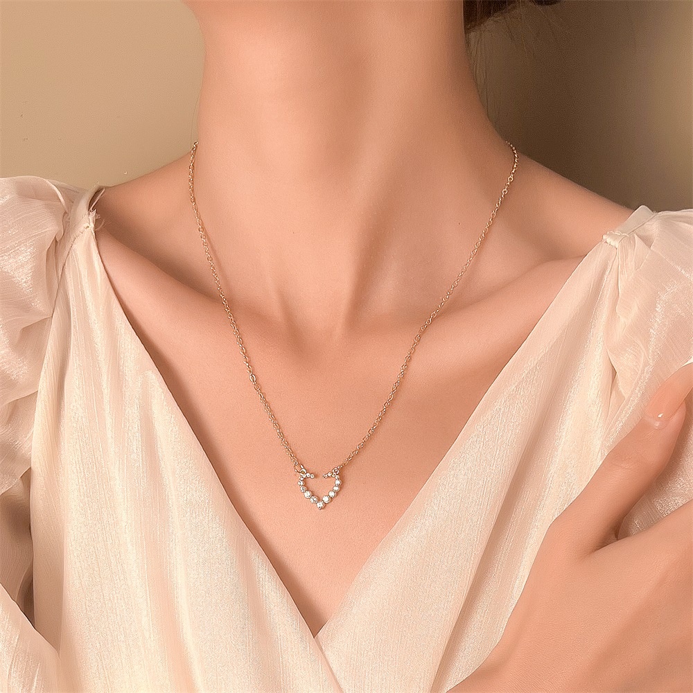 Vòng cổ Nữ Mặt Trái Tim Thời Trang Hàn Quốc