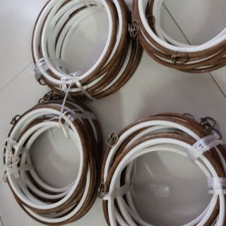 Khung nhựa dẻo vân gỗ