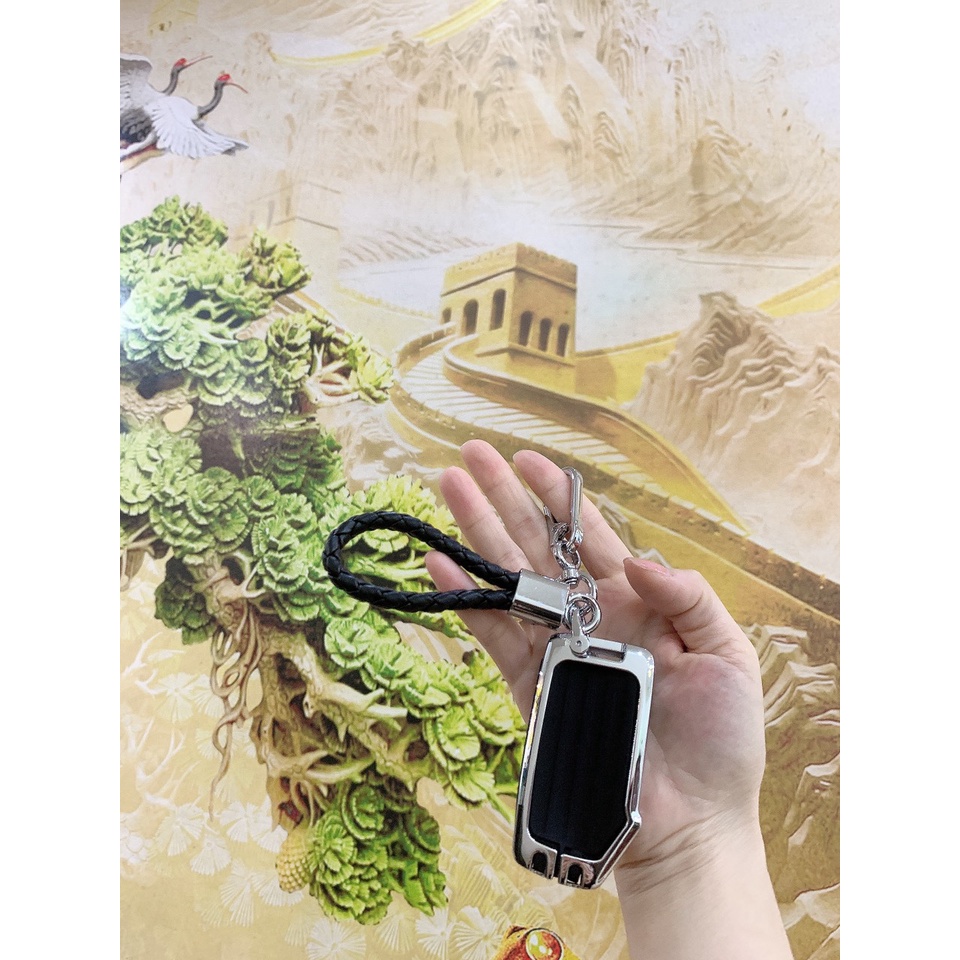 Ốp khóa CERATO KIA 2021, 2020, 2019 Lót Cao Su Loại 3 Nút Bấm