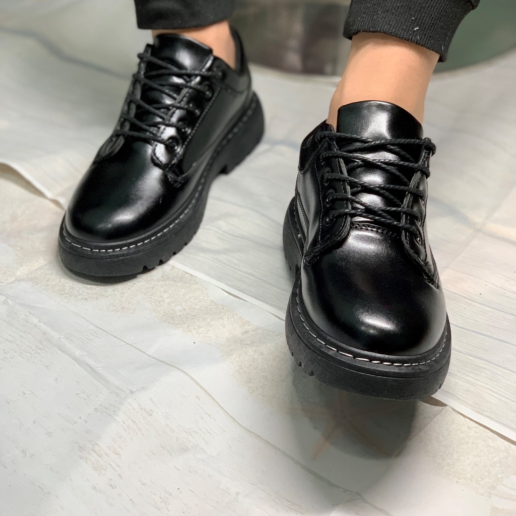 (Video) Giày Bốt dr martens thấp cổ 5 lỗ chỉ trắng tăng chiều cao mã Dr302