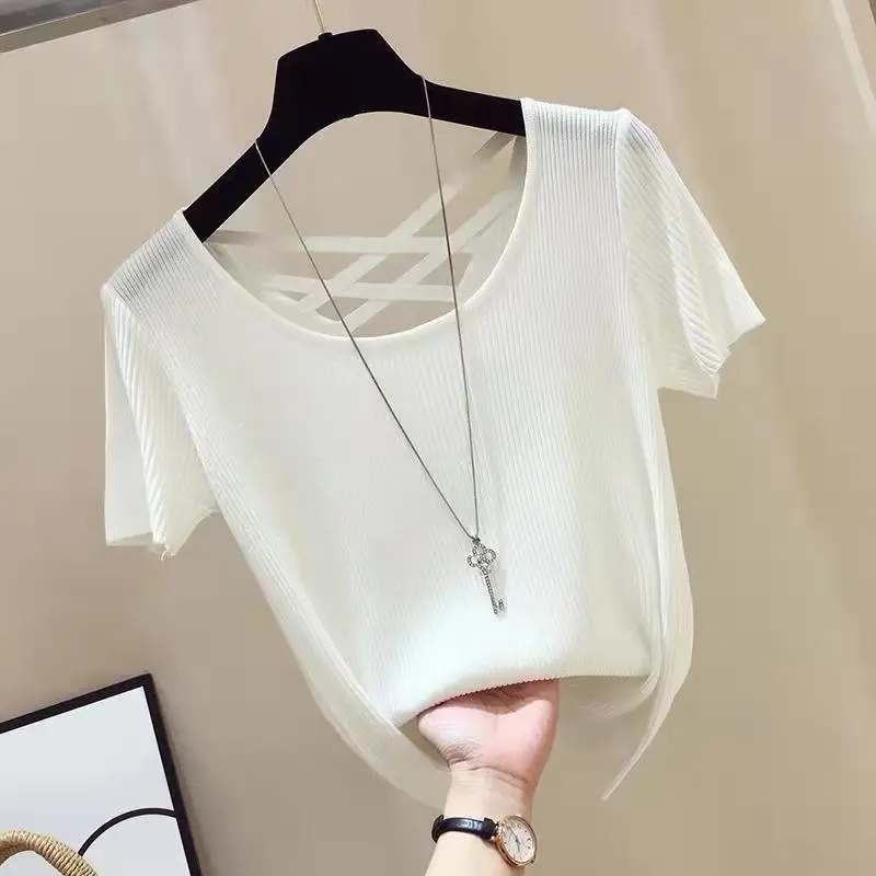 Áo Thun Tay Ngắn Cổ Yếm Dáng Ôm Thời Trang Xuân Hè Dễ Thương Cho Nữ C8599