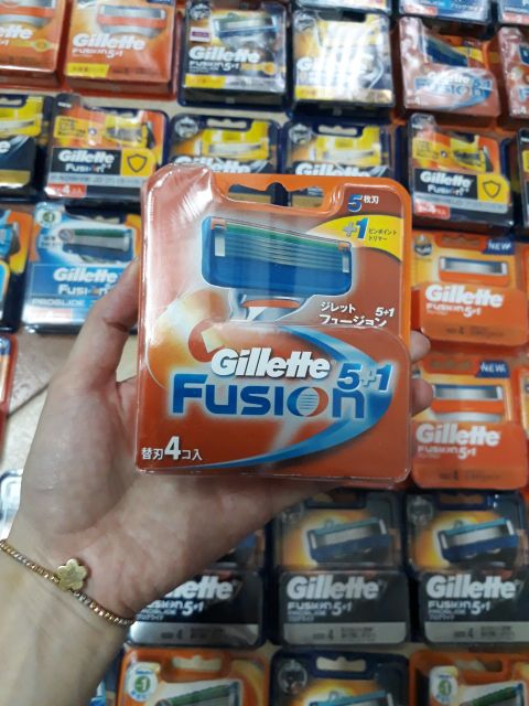 Hộp lưỡi dao thay thế Gillette Fusion 5+1 Nhật Bản