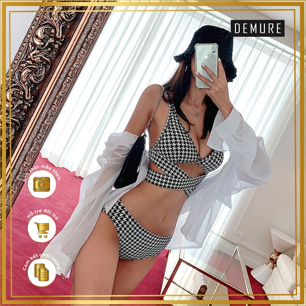 Bikini hai mảnh trong Single's Inferno cực hot - Đồ bơi nữ phong cách Hàn Quốc cao cấp