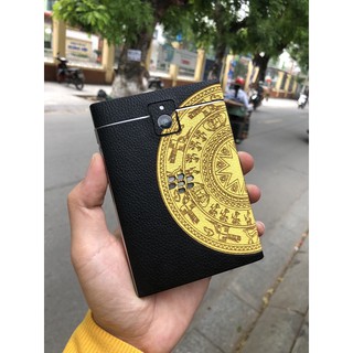 Dán Da Blackberry PassPort (mẫu trống đồng khuyết)