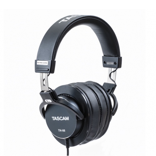 Tai Nghe Kiểm Âm Tascam TH-06 - Việt Thương Music