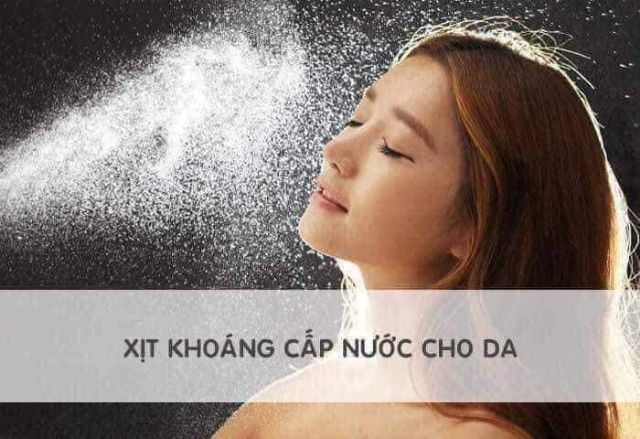 Xịt khoáng nha đam