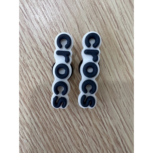 Jibbitz chữ Crocs chính hãng