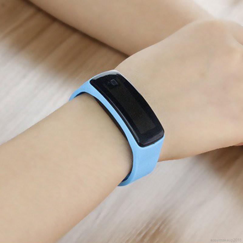 Đồng hồ điện tử màn hình cảm ứng LED | BigBuy360 - bigbuy360.vn