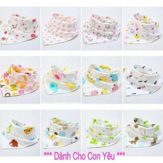 set 3 yếm xô tam giác có khuy bấm hàng Carter Việt Nam (giao mẫu ngẫu nhiên)