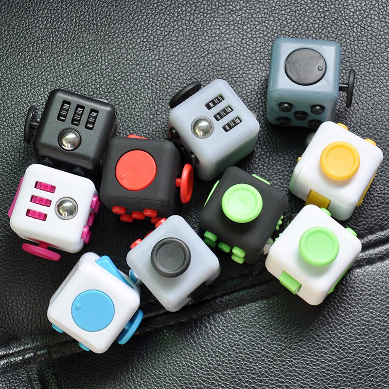 Đồ Chơi Fidget Cube Giúp Giảm Căng Thẳng