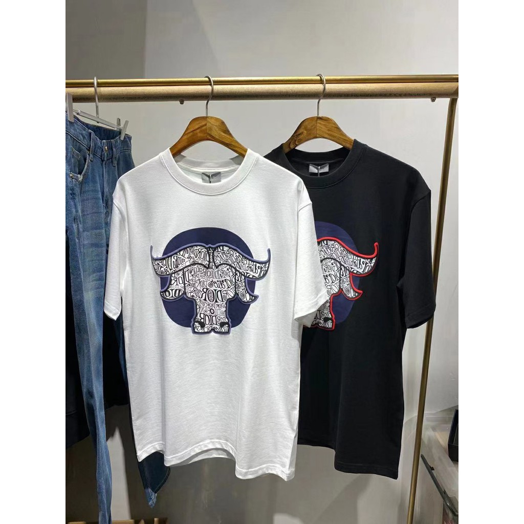 Áo phông nam, áo thun nam tay ngắn không cổ màu trắng đen chất cotton in họa tiết đầu trâu form rộng hàng like auth 11