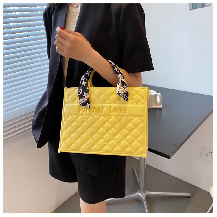 Túi xách Jasmin Noir thêu caro hình vuông nhỏ thời trang doanh nghiệp cho nữ