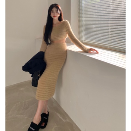 Áo lông chồn / Chân váy lưng cao ôm dáng phong cách cổ điển thời trang dành cho nữ