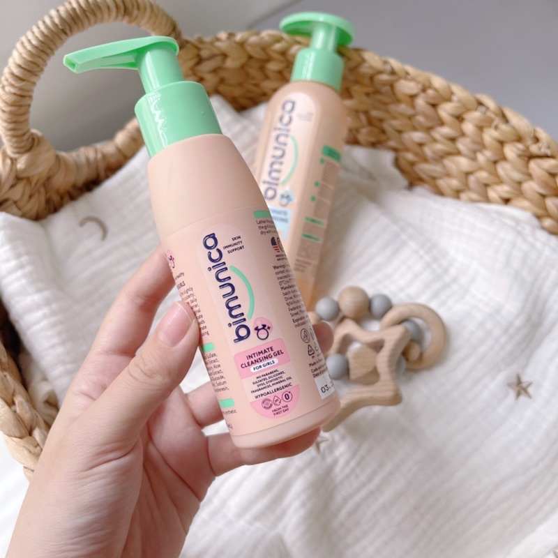 Gel vệ sinh vùng kín Bimunica dịu nhẹ khử mùi cho bé từ sơ sinh - HÀNG CHÍNH HÃNG