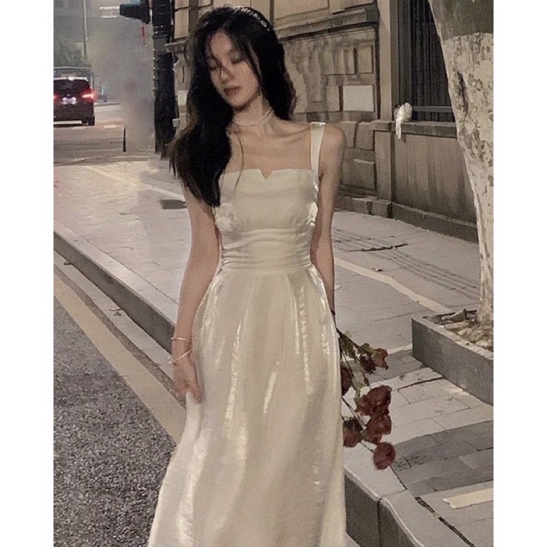 ĐẦM MIDI 2S TRẮNG BO EO sp000031