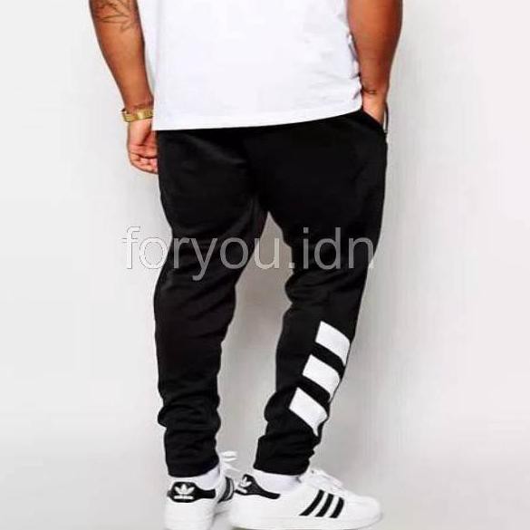 Quần Jogger Dài Thể Thao Adidas Strip3