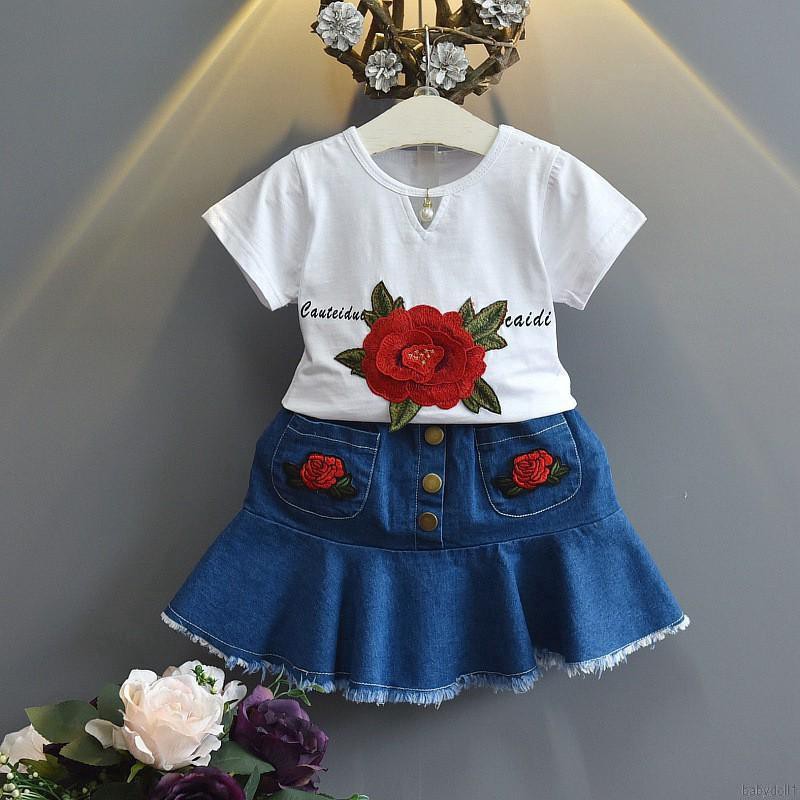 Set áo thun in hoa + chân váy Denim đáng yêu cho bé gái