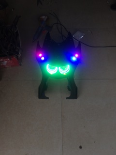 Mắt cú xmen