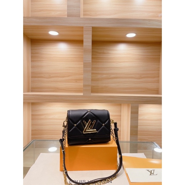 TÚI LV DA BÒ SIZE 23CM