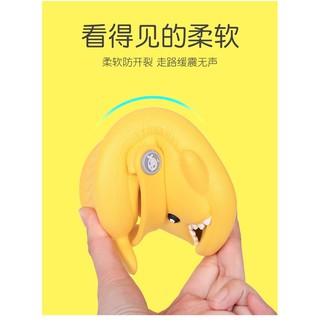 Dép sục cá mập cho bé