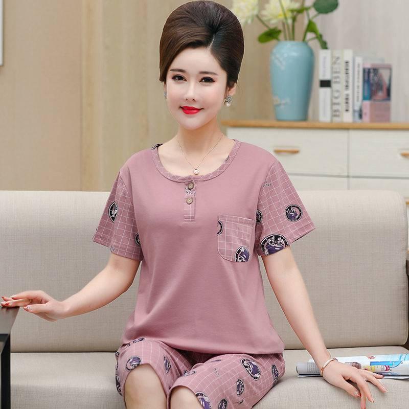Bộ đồ ngủ tay ngắn thời trang cho phụ nữ trung niên