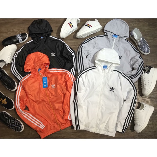 Áo gió 2 lớp lót lưới , sập giá sốc óc 😍😍😍