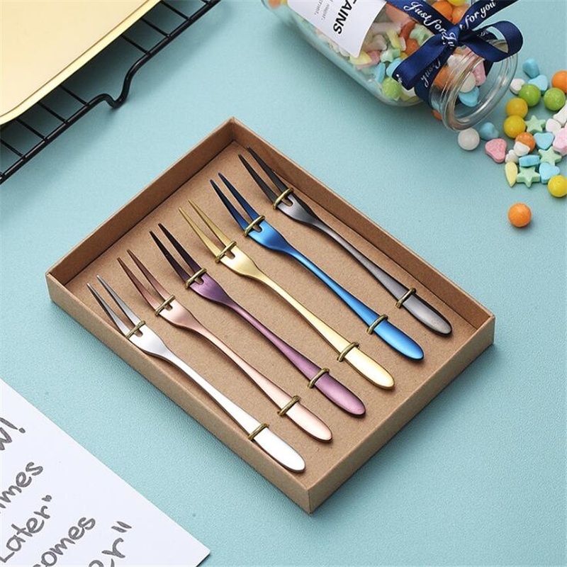 Nĩa Ăn Trái Cây Bằng Thép Không Gỉ Nhiều Màu Sắc Sang Trọng